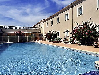 Ibis Sud Hotel 3*